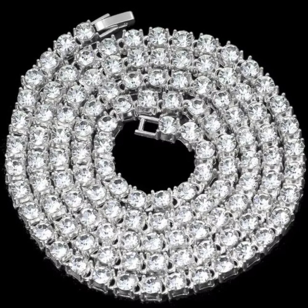 ⭐ Beautiful 20" Diamond Infinity Necklace With 5mm Diamonds 18k White Gold ⭐ - Picture 4 of 7